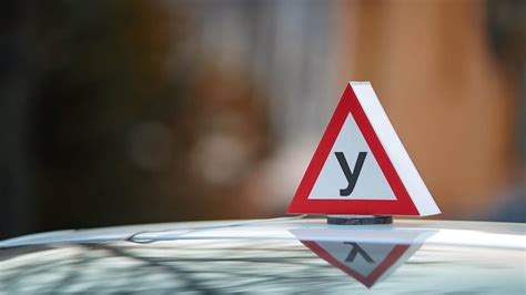 Как выбрать правильную автошколу