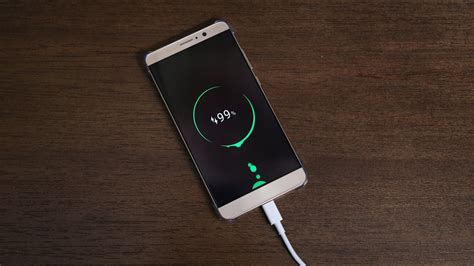 Как заряжать iPhone с помощью 20W адаптера