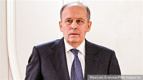 Как использовать электронику в Индии без переходника