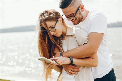 Как планеты влияют на время свадьбы