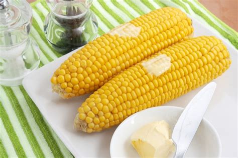 Как правильно выбрать свежую кукурузу
