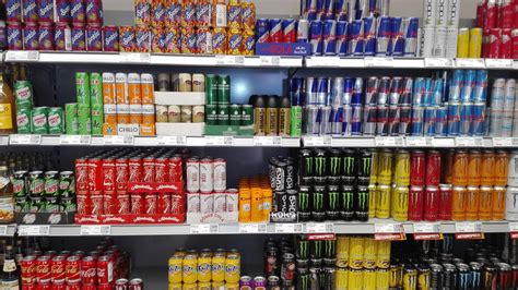 Как правильно продавать энергетики в 14 лет: доступные напитки в пятерочке