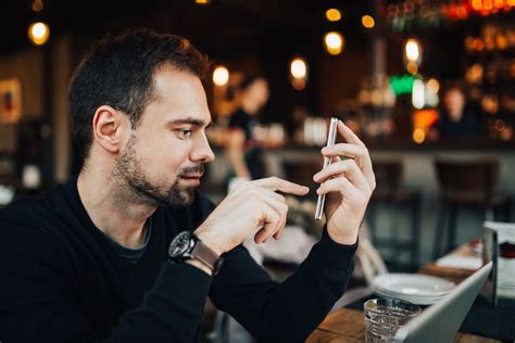 Как успешно ответить, если мужчина предлагает встретиться