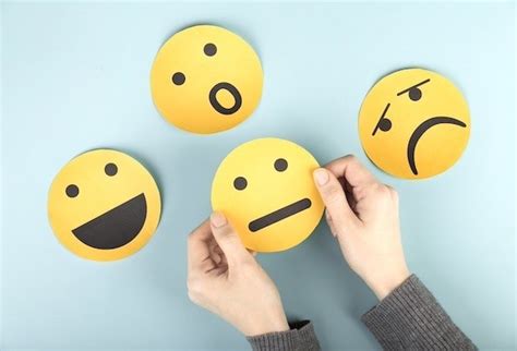 Как эмоции формируют личность мужчины