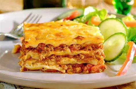 Классический лазанья с сыром и остатками фарша