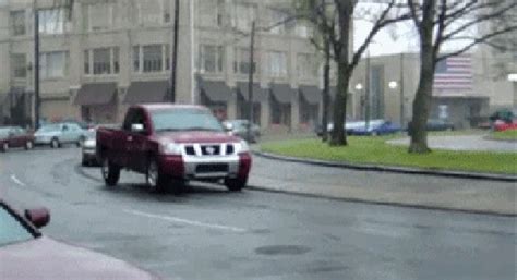 Когда она сказала что одна дома