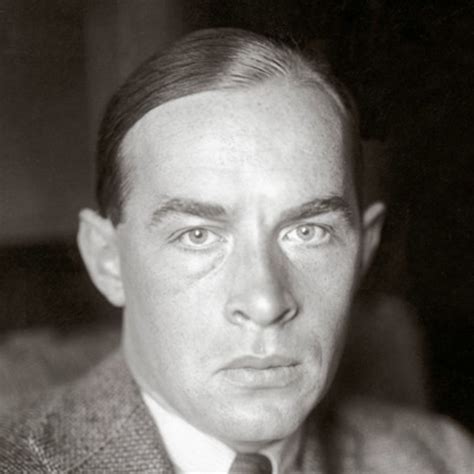 Краткая биография Erich Maria Remarque