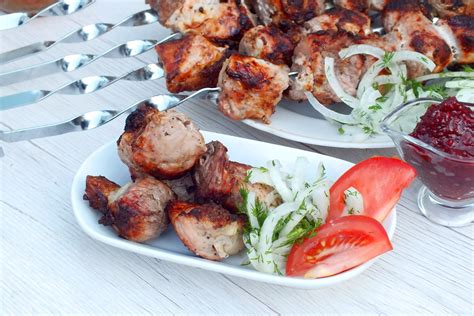 Маринование шашлыка в минералке на сутки