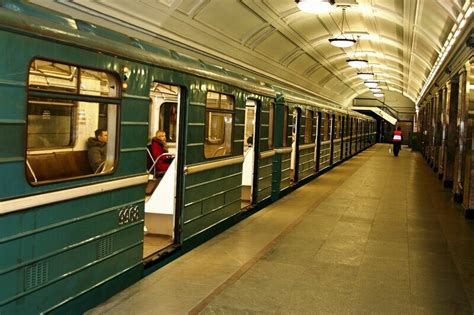Невероятный транспорт: метрополитен, никогда не виден!