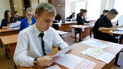 Необходимость пройти государственные экзамены для получения медали в 9 классе