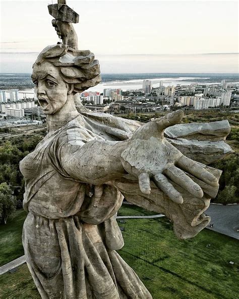Неуязвимость статуи