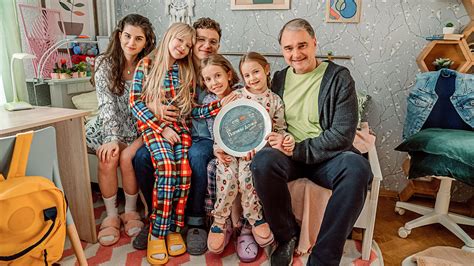 Ожидание приезда в дочках