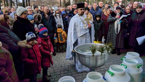 Определение даты отмечания праздника