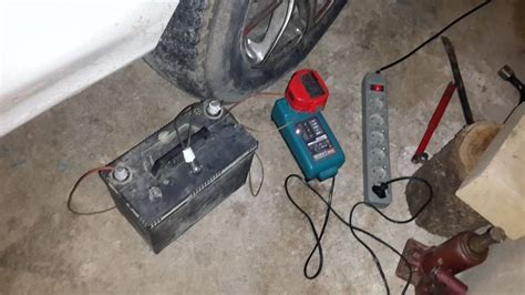 Основные признаки полной зарядки автомобильного аккумулятора