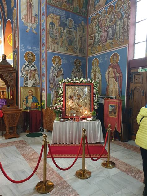 Паломничество к иконе