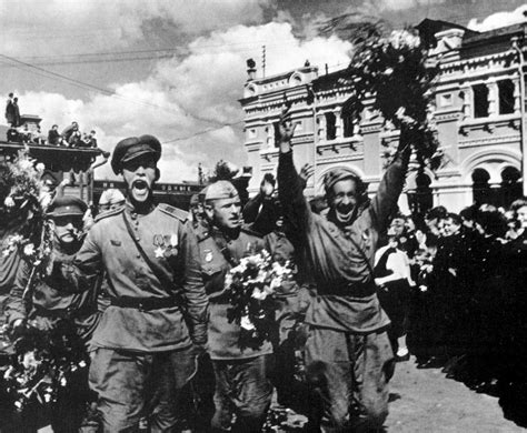 Победа в Великой Отечественной войне: слава и подвиги народа