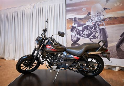 Представление новой модели от Bajaj в России