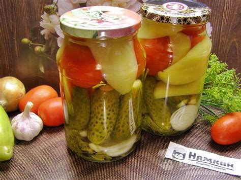 Преимущества маринованных огурцов и помидоров
