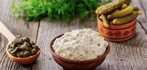 Преимущества сочетания соленых огурцов и сметаны