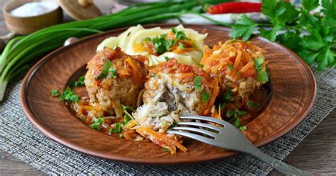 Приготовление ленивых голубцов на пп