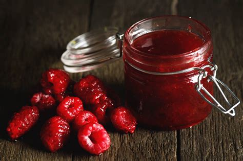 Применение варенья из замороженной малины в кулинарии