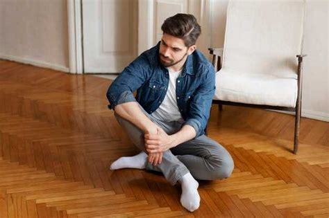 Причины немоты ноги при перекрестном сидении