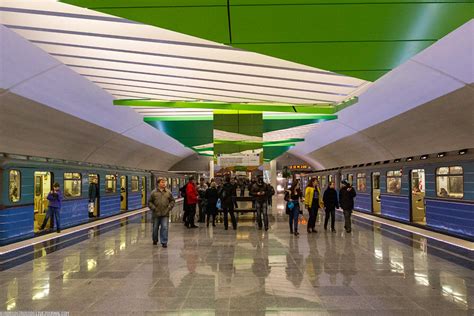 Публичные обсуждения остановки метро в Жулебино