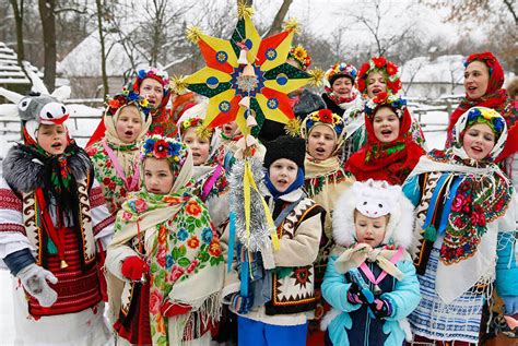 Рождественские обряды и священные символы