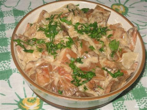 Рыжики в кремовом супе с картофелем: легкий и сытный вариант