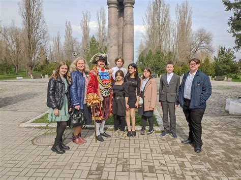 Связь с будущим становится открытой