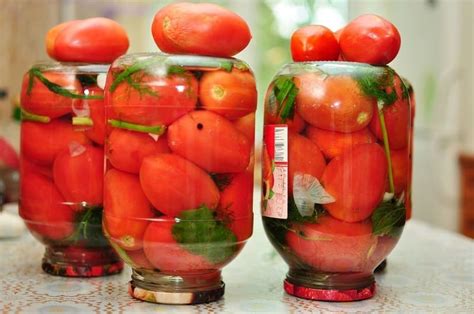 Советы по выбору времени употребления компота после закатки