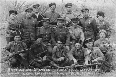 Сопротивление советской армии и партизанского движения