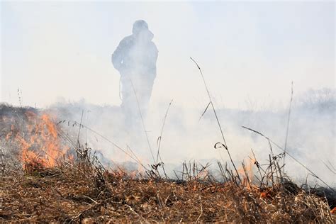 Спасение себя и других от возгораний на публичных территориях