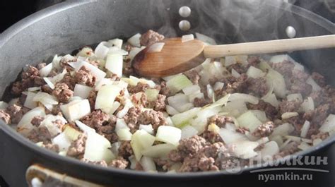 Способ 3: Консервирование фарша с луком