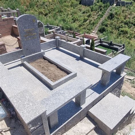 Уважение к усопшему
