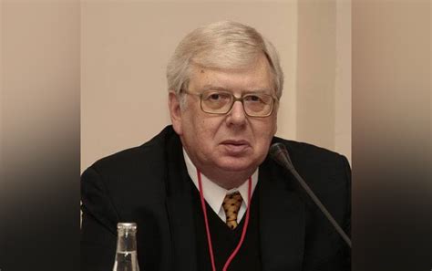 Успех Филип Моррис в России