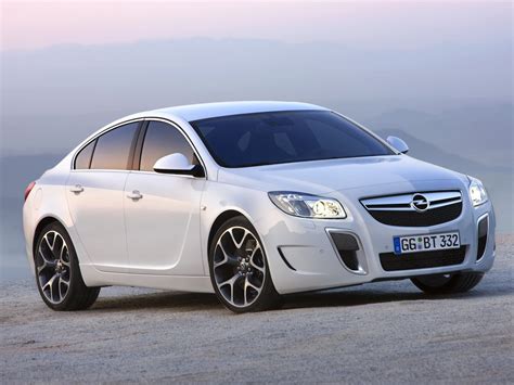 Цена и комплектации Opel Insignia OPC