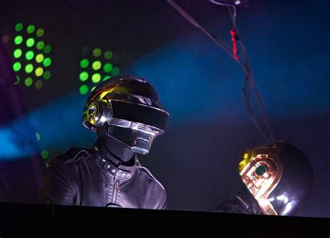 Daft Punk - французский дуэт исполнителей